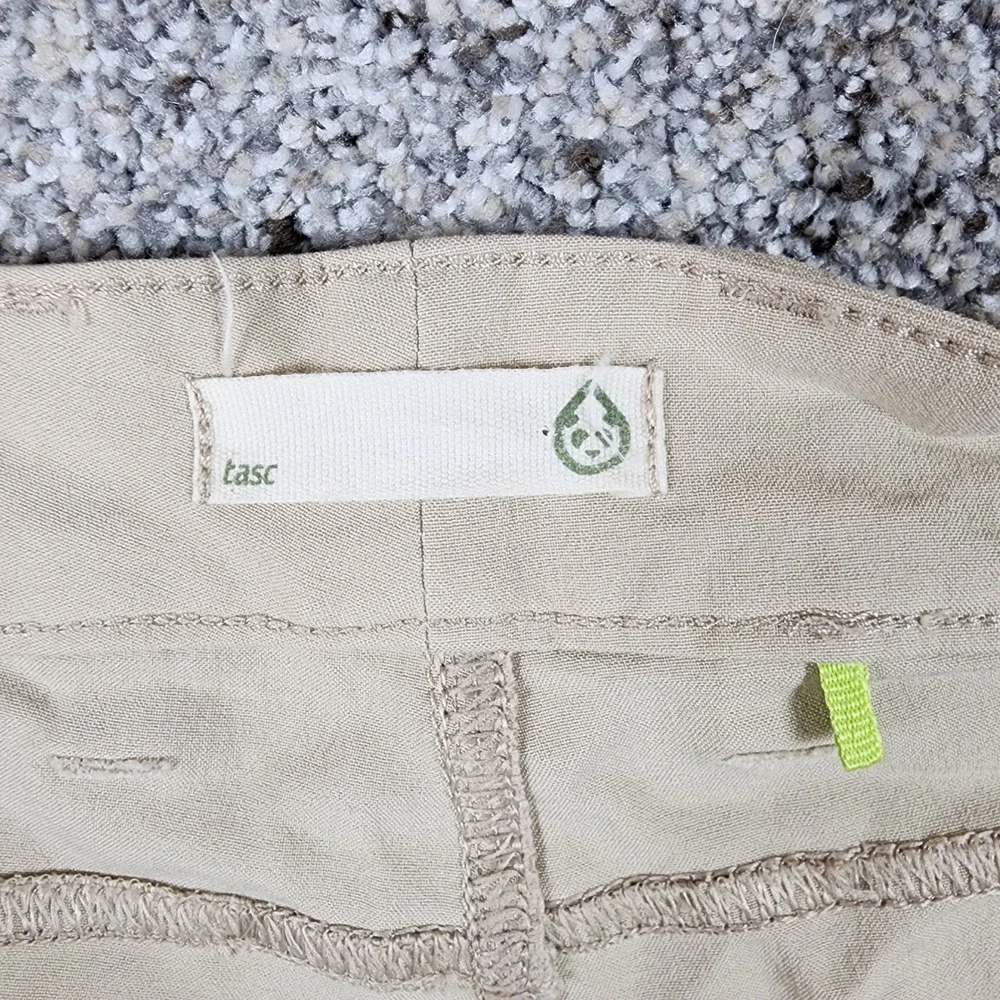 tasc Performance Shorts Mens 38 Tailored Khaki Bamboo Stretch Good